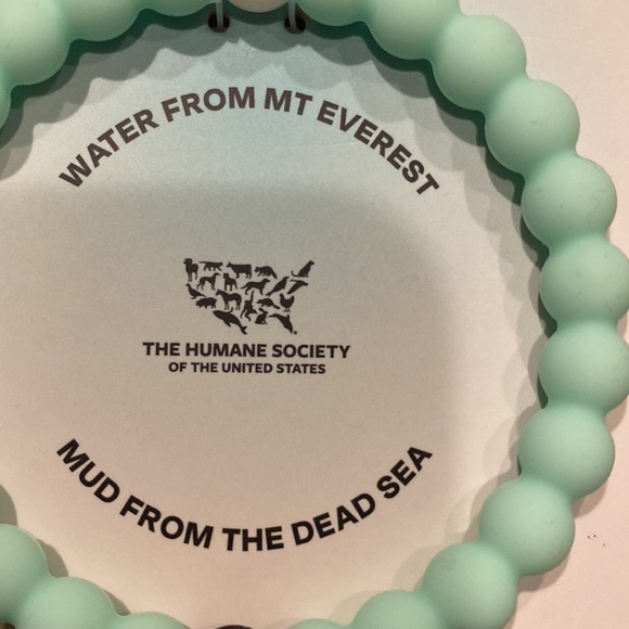 Beautiful brand new Lokai bracelet size medium beautiful mint green color - Picture 2 of 6